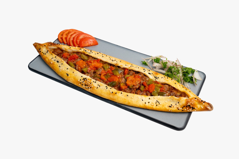 Bicak Arasi (Diced Beef) Pide
